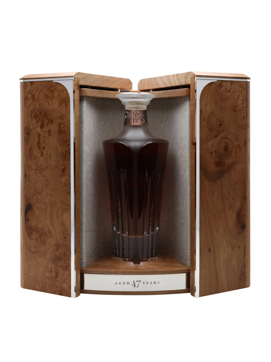 Midleton Silent Distillery 47 Year Old Chapter Three 4 Midleton Silent Distillery 47 Year Old Chapter Three - Image 4